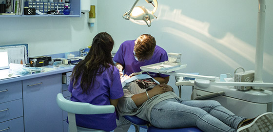 Primera vista gratuïta a la clínica dental Orthodontic Reus
