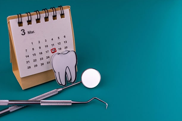 L'odontòleg és el que determinarà la periodicitat de les revisions dentals al dentista